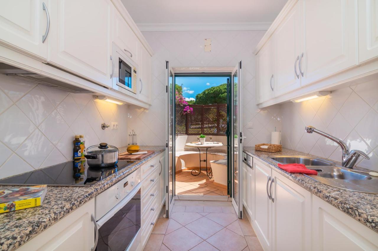 Oceans 8. Villa Almancil Ngoại thất bức ảnh