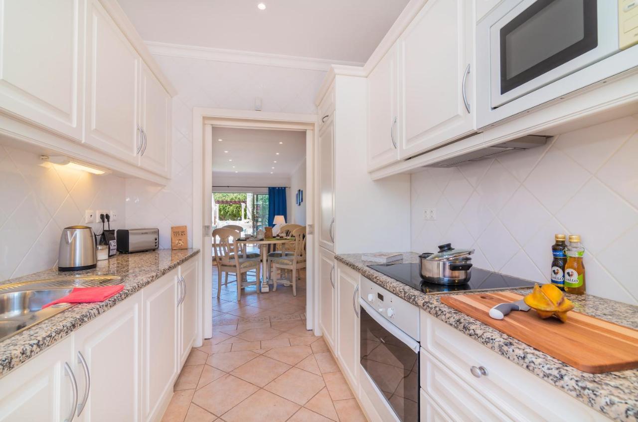 Oceans 8. Villa Almancil Ngoại thất bức ảnh