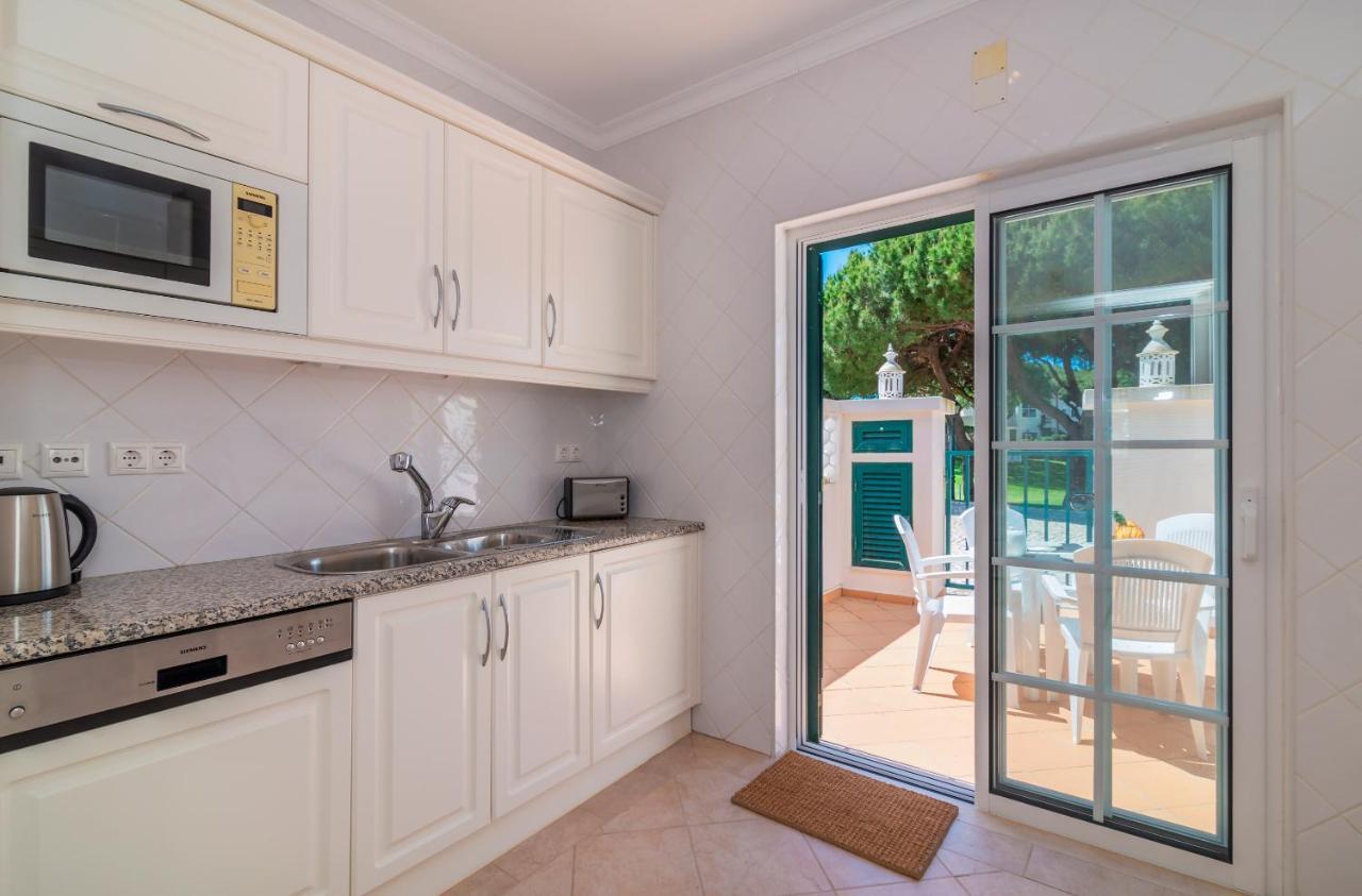 Oceans 8. Villa Almancil Ngoại thất bức ảnh